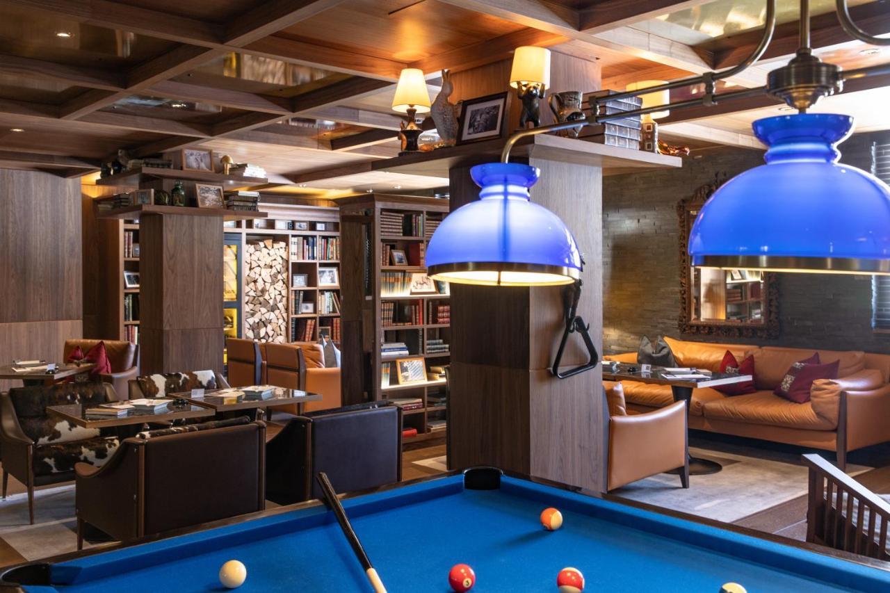 Schweizerhof Zermatt - A Small Luxury Hotel Esterno foto